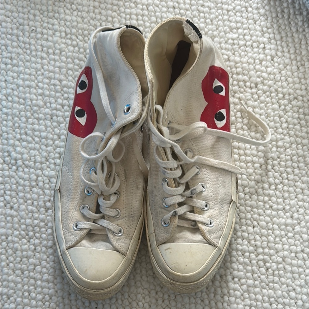 Comme des Garcons play converse sneakers. Mens size 10